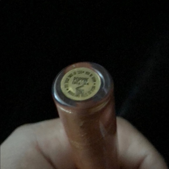 Kylie Cosmetics lipgloss in Poppin’ - Picture 3 of 3